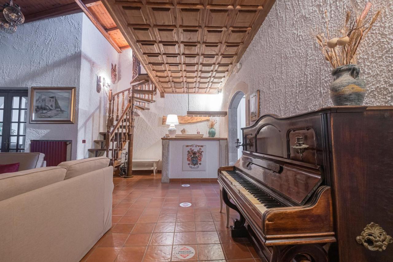 Agriturismo Bellofatto Torella dei Lombardi Εξωτερικό φωτογραφία